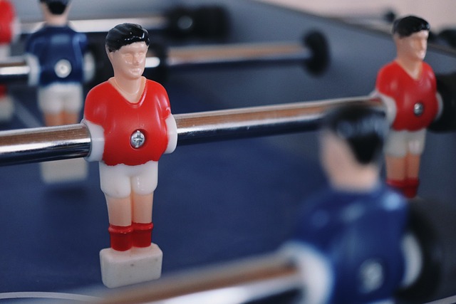 萨巴伦卡：我发球像火箭，郑钦文：我接球像拆弹？.